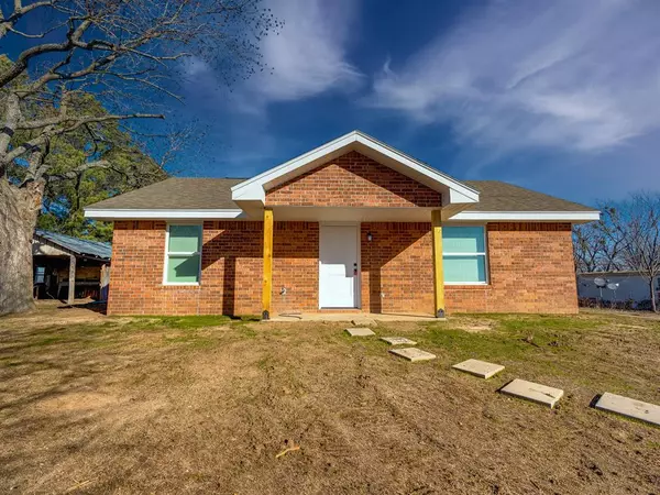 11734 State Highway 3w, Ada, OK 74820