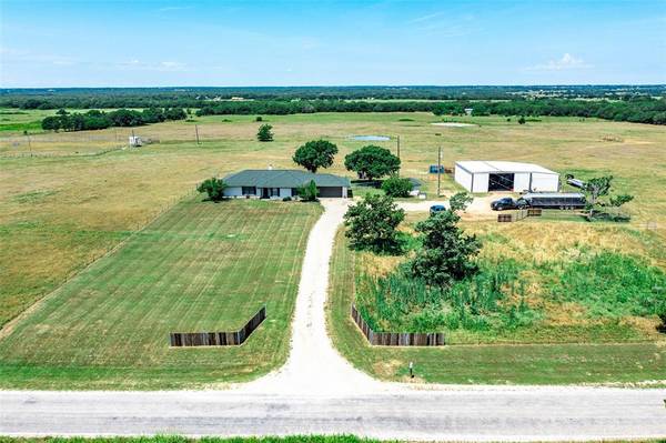 3914 Alamo Road, Bowie, TX 76230