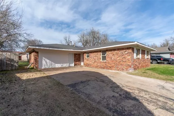 1417 NW 102nd Street, Oklahoma City, OK 73114