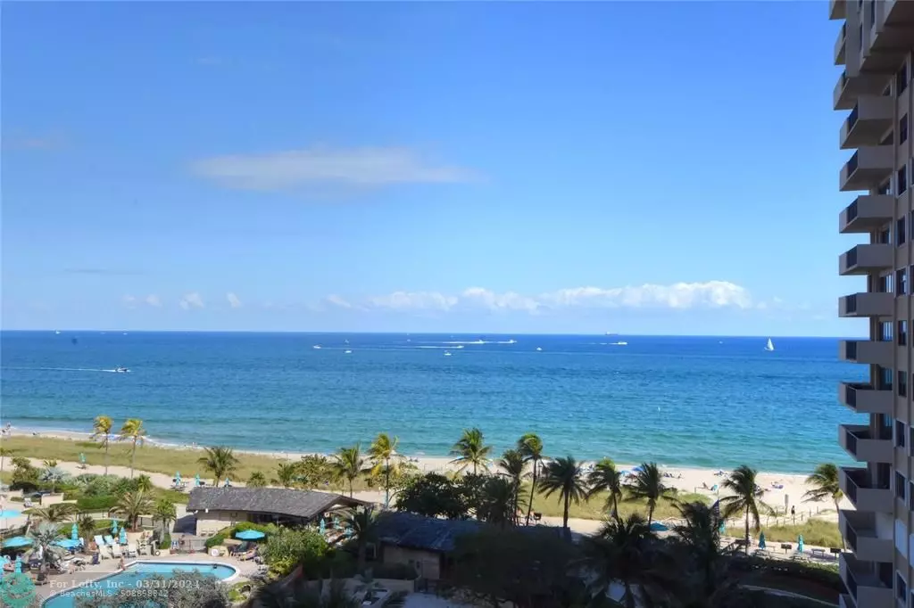 Lauderdale By The Sea, FL 33308,4900 N Ocean Blvd  #910