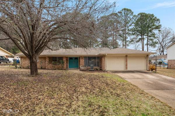 9339 Midvale Drive, Shreveport, LA 71118