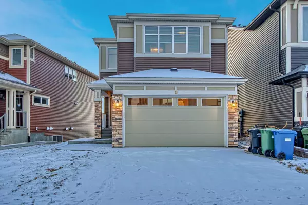 Calgary, AB T3P1M7,15 LUCAS CRES NW