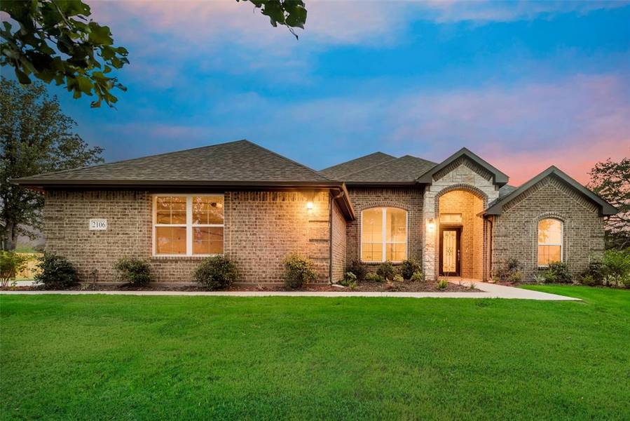 2106 Sugar Button Lane, Alvarado, TX 76009