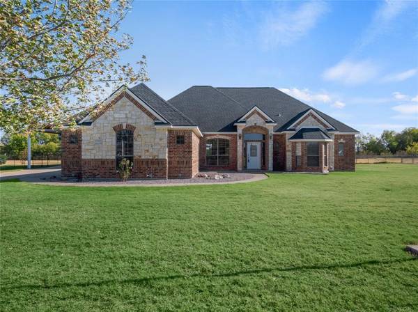 11530 S Emerald Ranch Lane, Forney, TX 75126