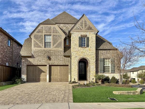 4753 Harlow Bend Drive, Irving, TX 75038