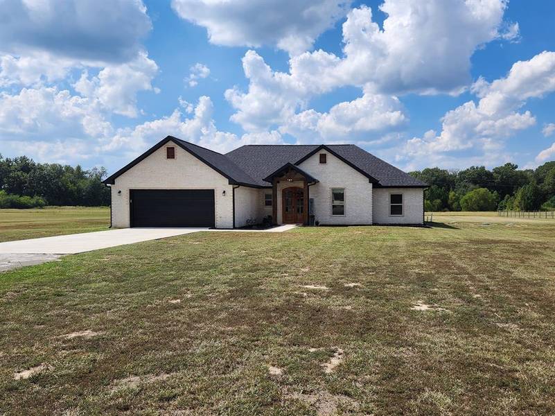 202 Private Road 54329, Pittsburg, TX 75686