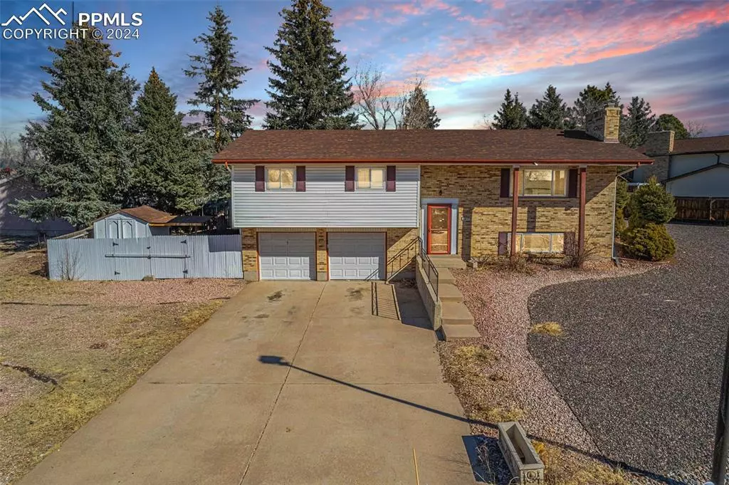 Colorado Springs, CO 80915,6410 Pawnee CIR