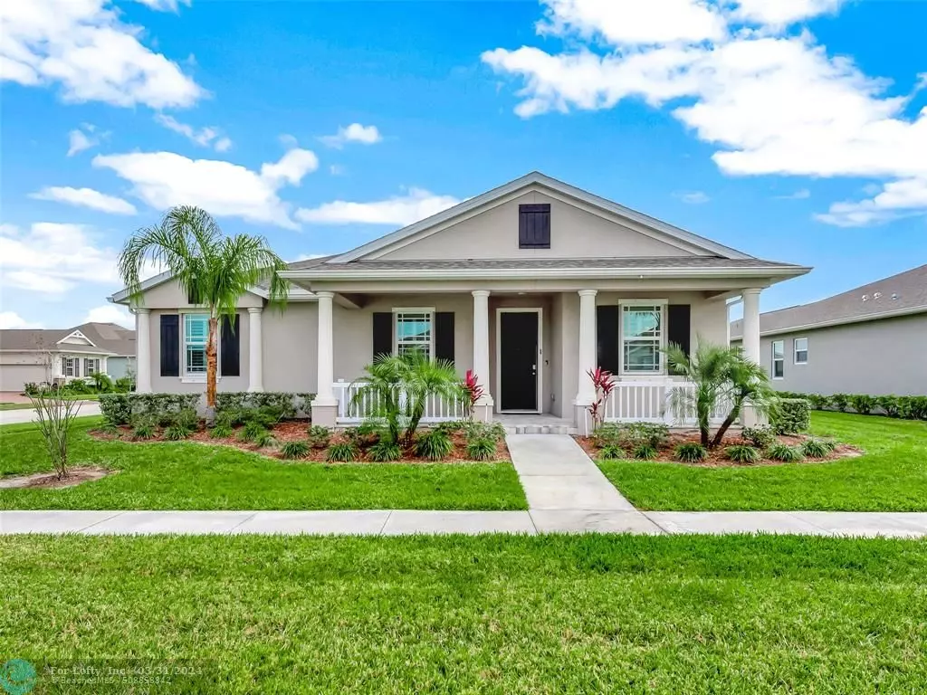 Vero Beach, FL 32966,1495 Carriage Ct.