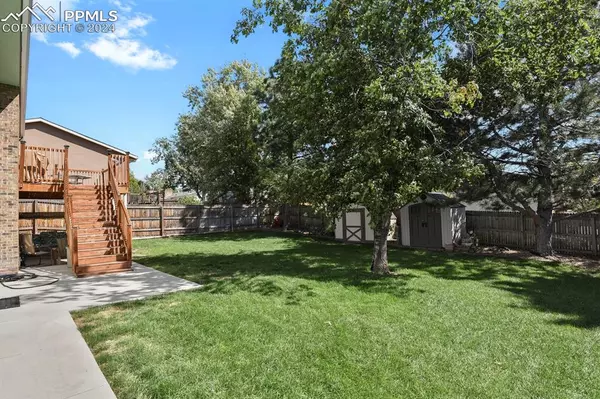 Colorado Springs, CO 80918,2555 Sunbird DR