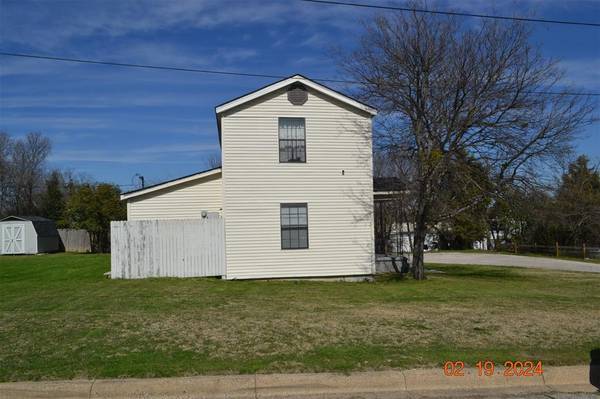 Desoto, TX 75115,109 Campbell Street