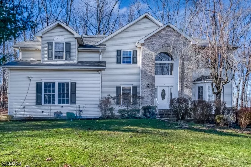 Mount Olive Twp., NJ 07828,6 Cardinal Ln