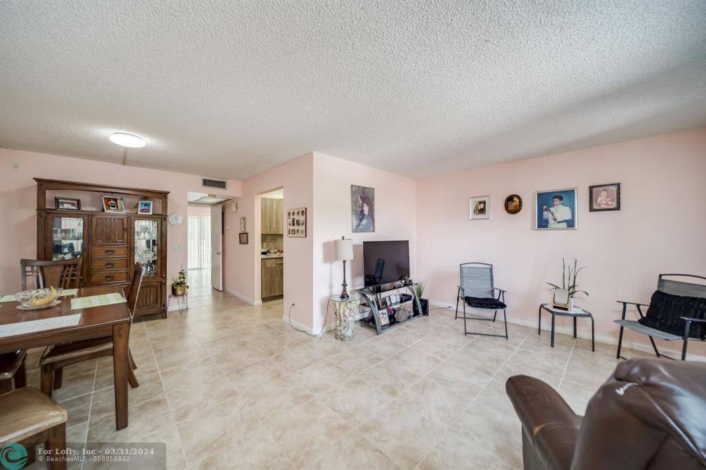 Hollywood, FL 33027,13250 SW 7th Ct  #303L