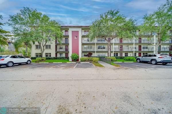 Hollywood, FL 33027,13250 SW 7th Ct  #303L