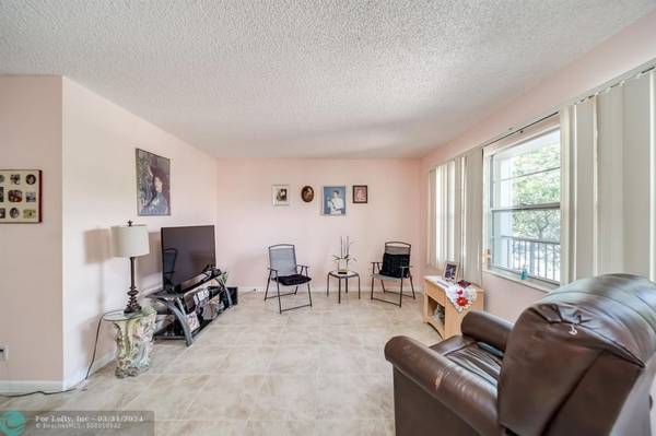 Hollywood, FL 33027,13250 SW 7th Ct  #303L