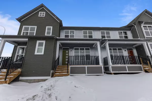 Calgary, AB T4B3P6,427 Livingston WAY NE