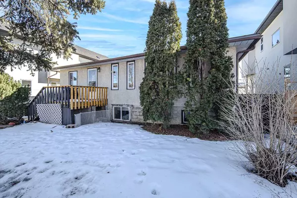 Calgary, AB T3B 1Z8,8511 47 AVE NW