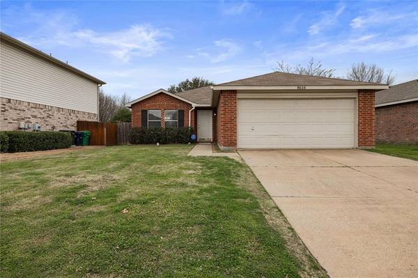 8616 Swan Park Drive, Denton, TX 76210