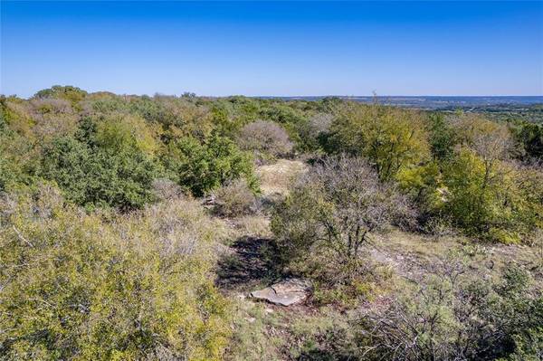 1070 Autumn Valley, Bluff Dale, TX 76433