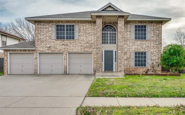 6708 Brookdale Drive, Watauga, TX 76148