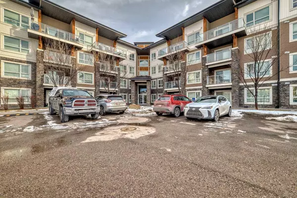 Calgary, AB T3N 0P4,240 Skyview Ranch RD NE #2302