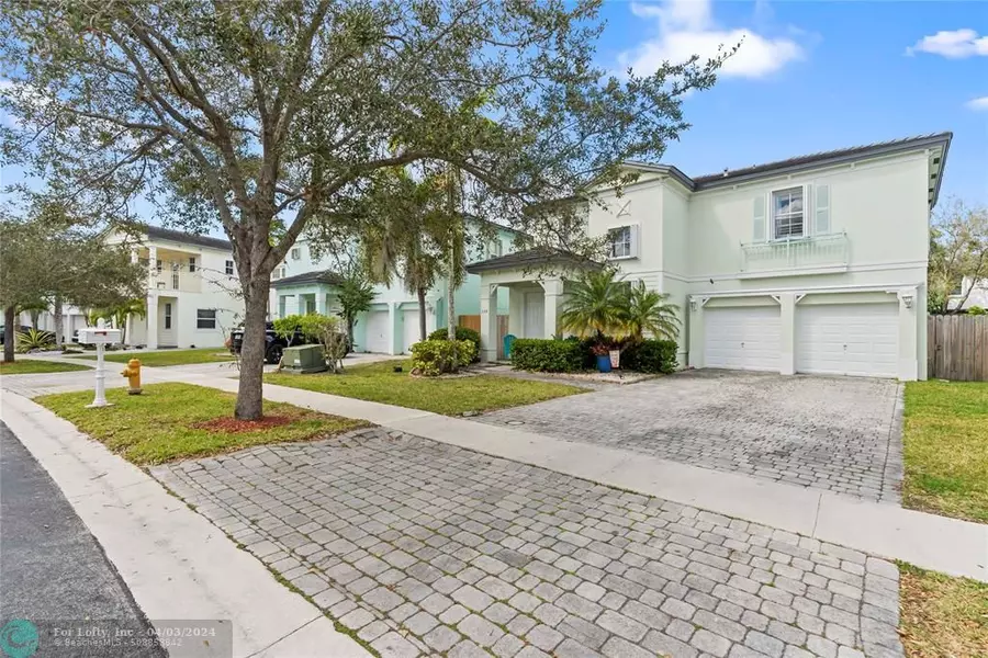 228 NE 32nd Ter, Homestead, FL 33033