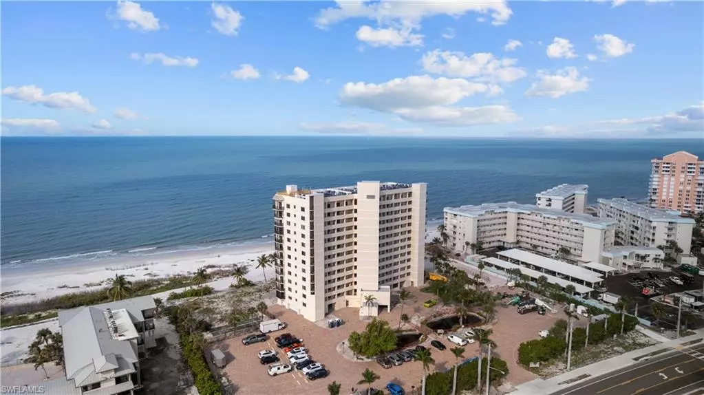 Fort Myers Beach, FL 33931,7500 Estero BLVD 203