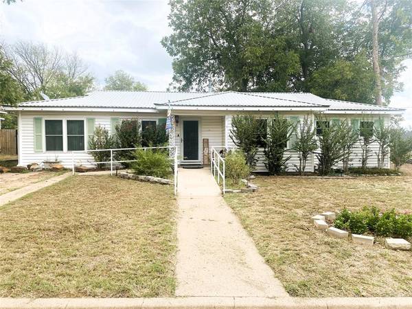 1412 Oliver Street,  Weatherford,  TX 76086