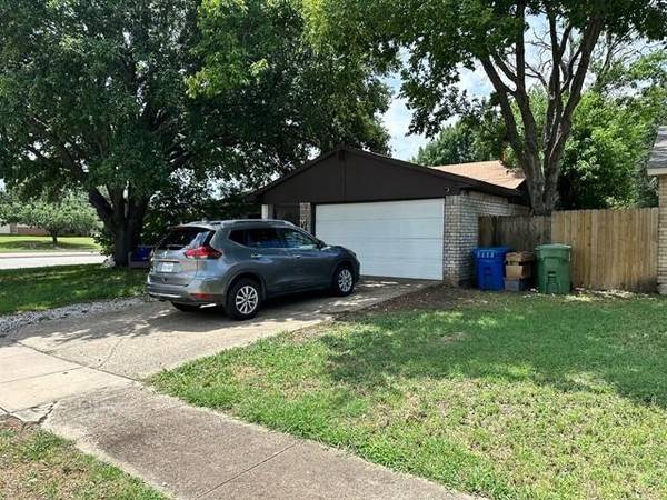 5312 Gates Drive, The Colony, TX 75056