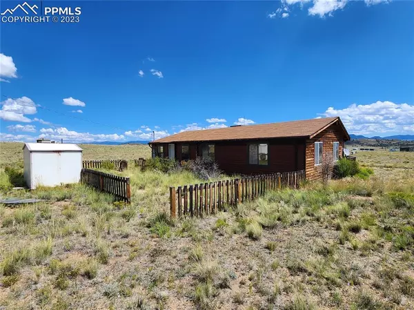 Hartsel, CO 80449,913 Trout ST