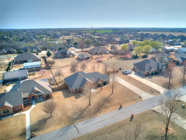 Tuttle, OK 73089,4610 Pikeys Trail