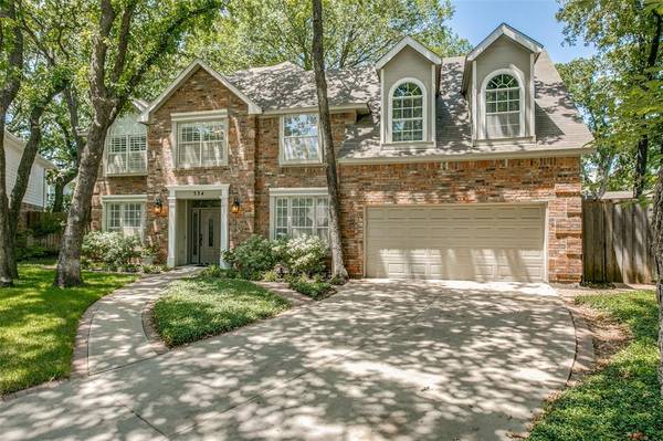 534 Woodhill Court, Grapevine, TX 76051