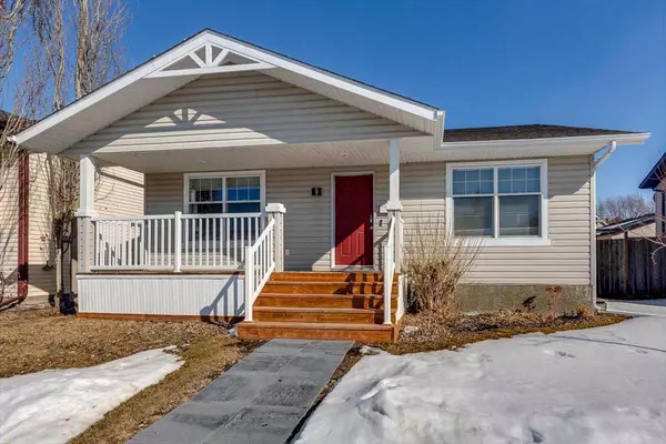 Red Deer, AB T4R 2V6,9 Ladwig Close