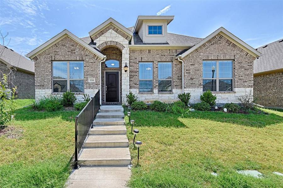 116 Morning Glory Place, Red Oak, TX 75154