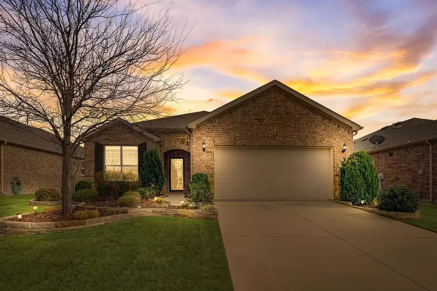 7126 Honeybee Lane, Frisco, TX 75036