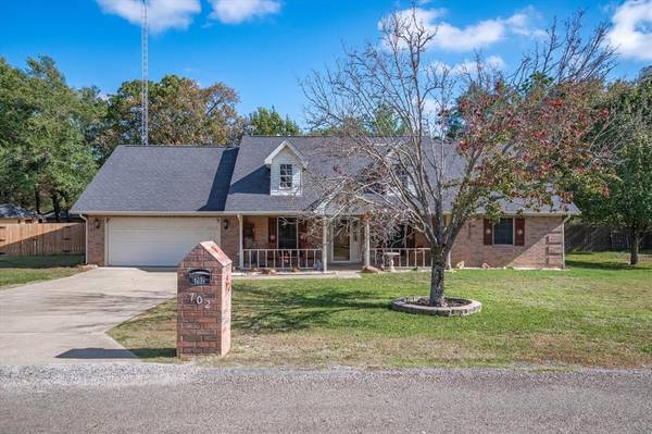 702 Cherry Creek Road, Canton, TX 75103