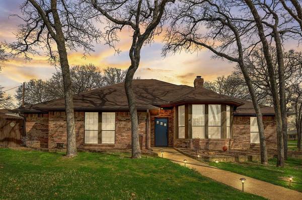 404 Oak Crest Hill Drive, Colleyville, TX 76034