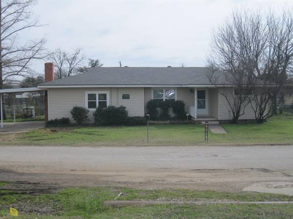 1307 W Williams Street,  Breckenridge,  TX 76424