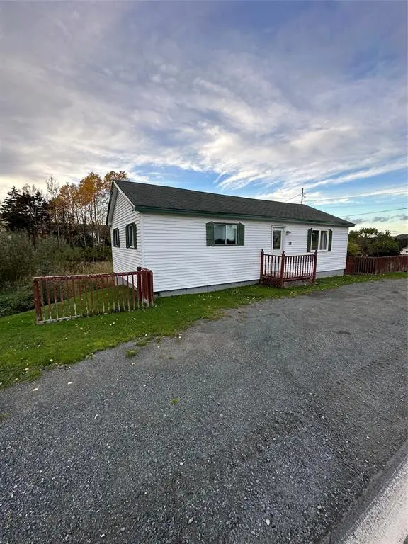 50 Station Road, Avondale, NL A0A1B0