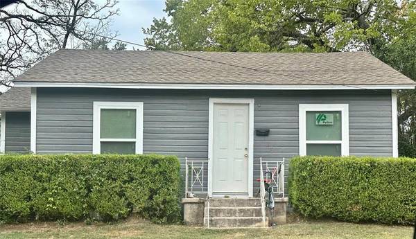 135 NE 19th Street, Paris, TX 75460