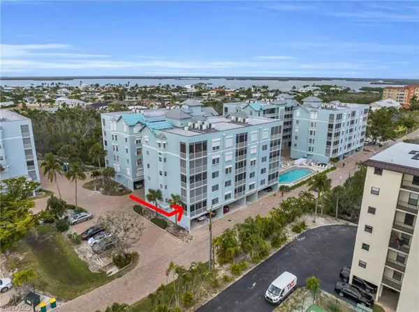 Fort Myers Beach, FL 33931,22736 Island Pines WAY 103