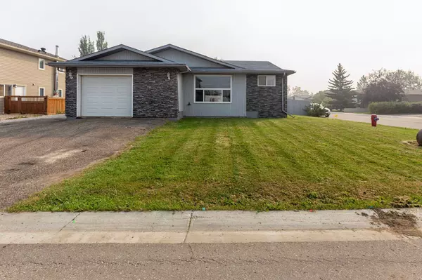 Fort Mcmurray, AB T9K 1L1,117 Clenell CRES