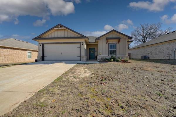 17470 Stacy Street,  Lindale,  TX 75771