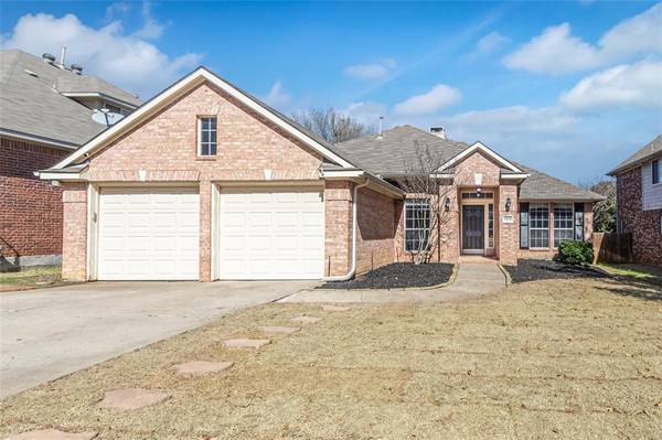 1508 Knoll Ridge Circle, Corinth, TX 76210