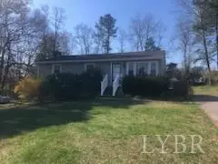 1121 London DR, Forest, VA 24551