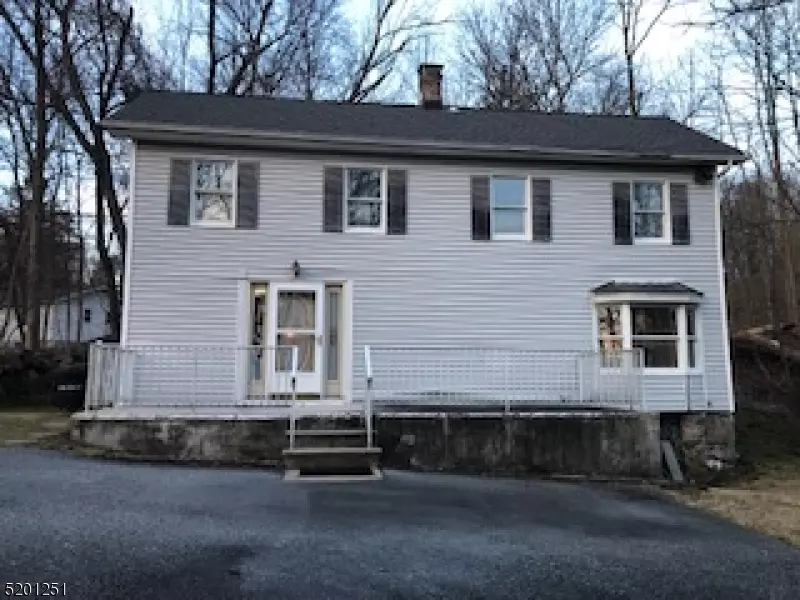 16-18 Oak St, Franklin Boro, NJ 07416