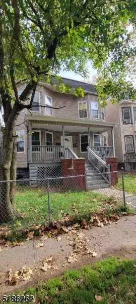 84 N Park St, East Orange City, NJ 07017