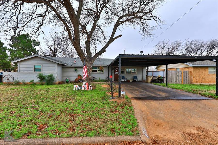 1513 Sunset Street, Merkel, TX 79536