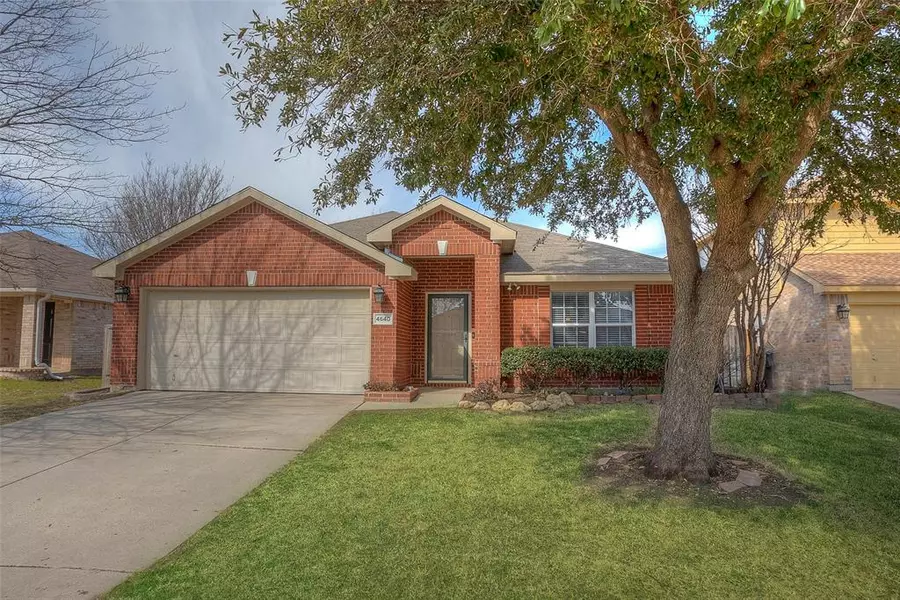 4640 Cool Ridge Court, Fort Worth, TX 76133