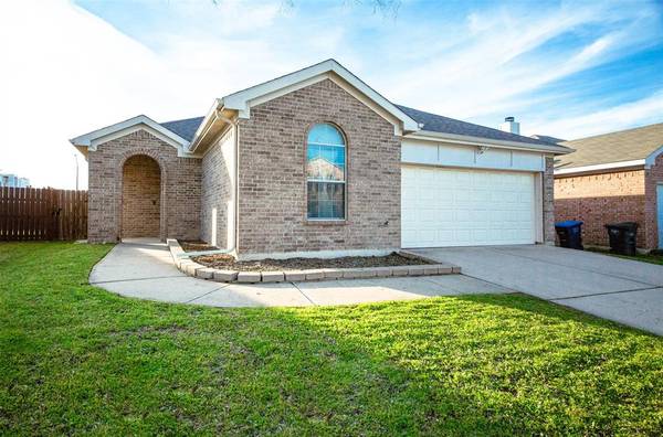 13413 Ponderosa Ranch Road, Fort Worth, TX 76262