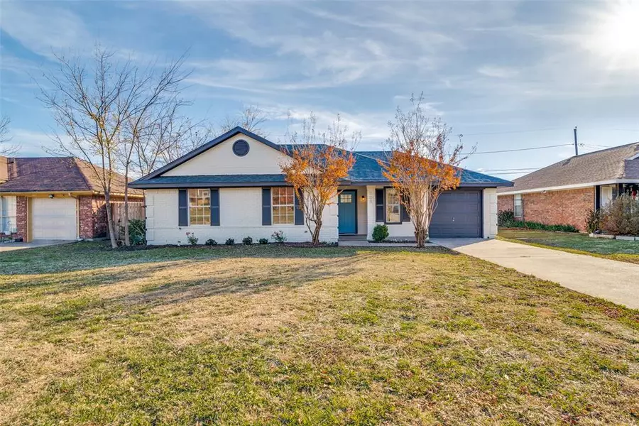 805 Brookhaven Drive, Royse City, TX 75189